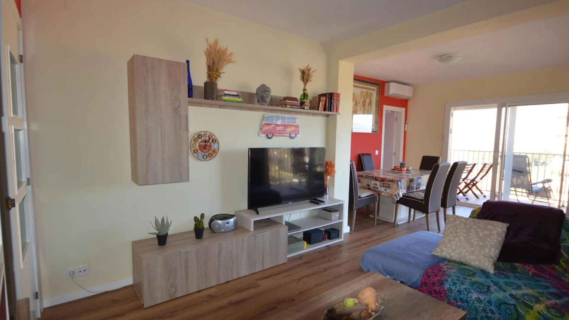 Apartment Apto Tcanigo 8D - Piscina Y Parking Comunitarios, Wifi, A/A, Vistas Fantasticas. - Es-89-98 Sant Pere Pescador Spanien